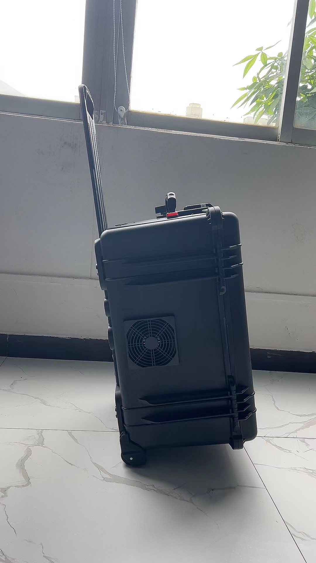 重庆手拉箱型移动通信干扰器